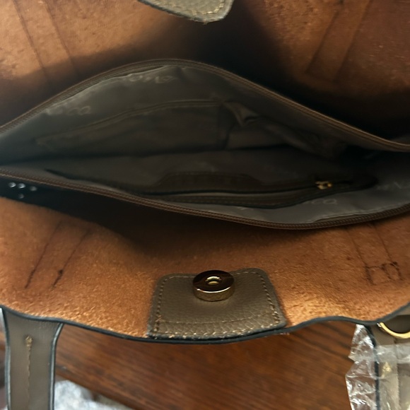 Micah Whipstitch 3 Compartment Tote by Jen & Co - Picture 6 of 7